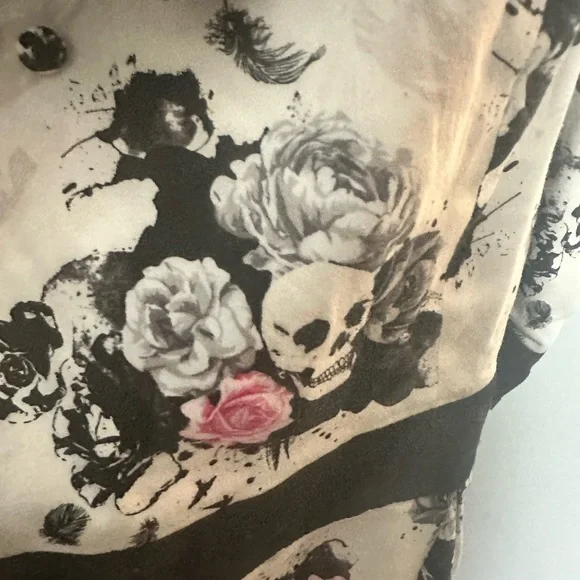 Torrid Retro Chic Floral Skull Print Dress with Black Straps Plus 28 - Picture 3 of 7